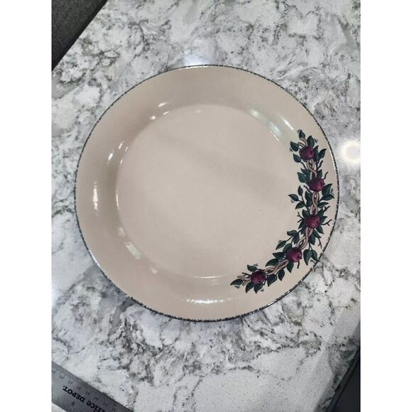 Home & Garden Party Apple Collection 10.25" Dinner Plate - Picture 1 of 4